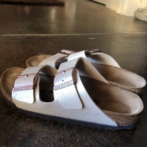 Birkenstock Arizona Pearl White